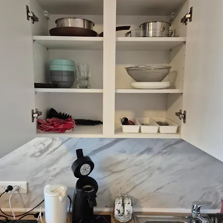 Apartmán Cozy & Quiet Studio, Comfortable, Free Parking *